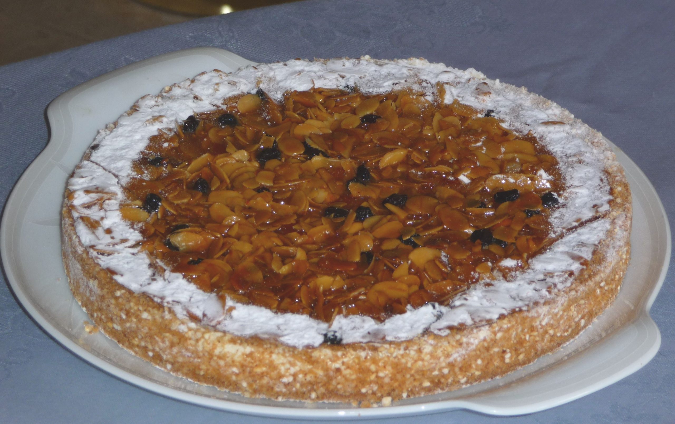 Engadiner Mandeltorte